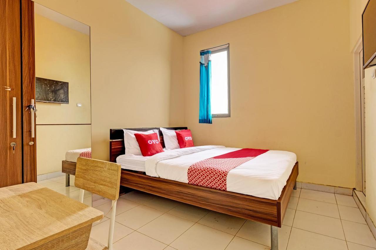 Oyo 91532 Malioboro Guesthouse Джокьякарта Экстерьер фото