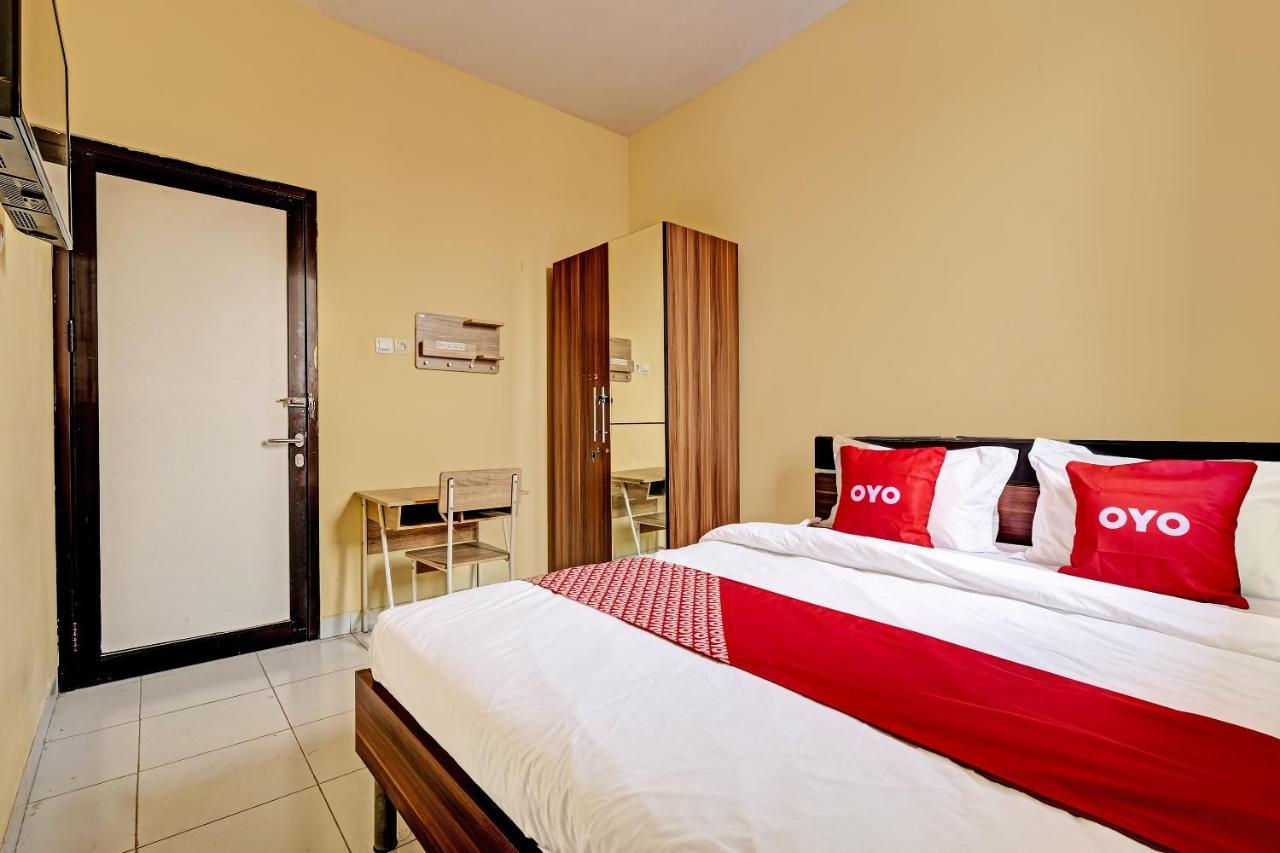 Oyo 91532 Malioboro Guesthouse Джокьякарта Экстерьер фото