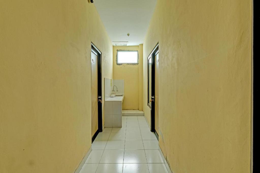 Oyo 91532 Malioboro Guesthouse Джокьякарта Экстерьер фото