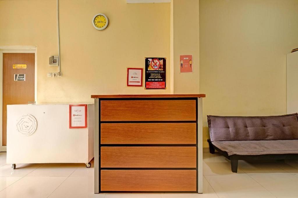 Oyo 91532 Malioboro Guesthouse Джокьякарта Экстерьер фото